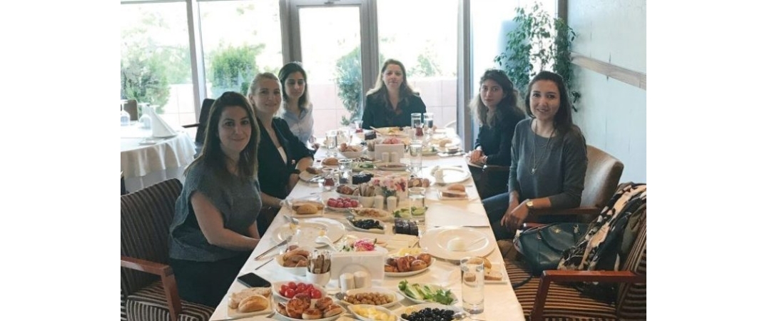 Sektördeki işkadınları güçbirliği için toplandı
