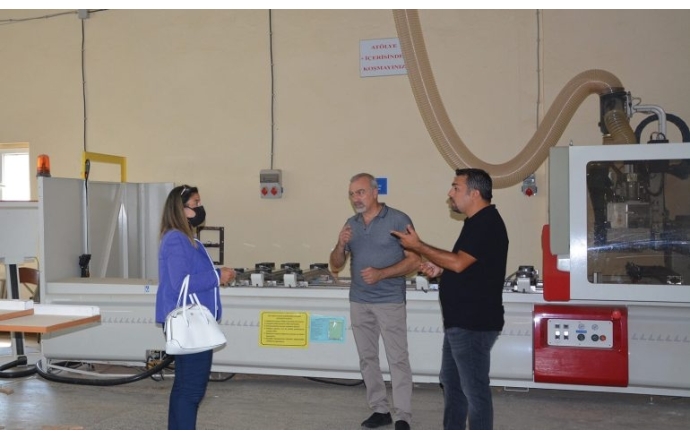 AİMSAD ve MAKSDER’den Haydarpaşa Lisesi’ne ziyaret