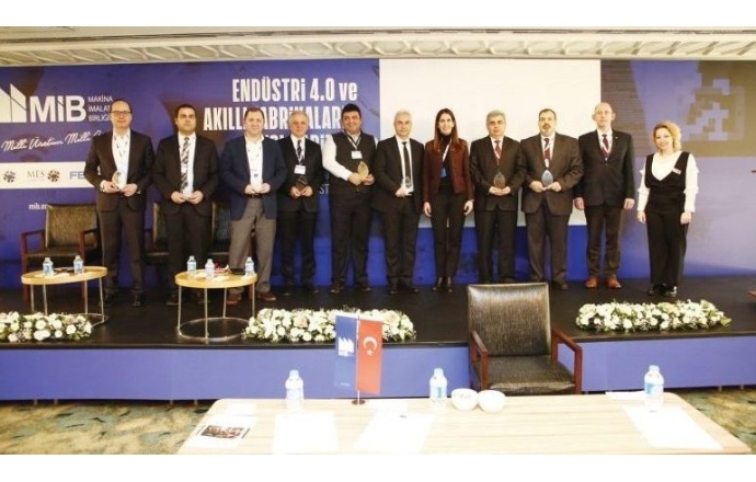 MİB’in düzenlediği zirvede geleceğin teknolojileri tartışıldı